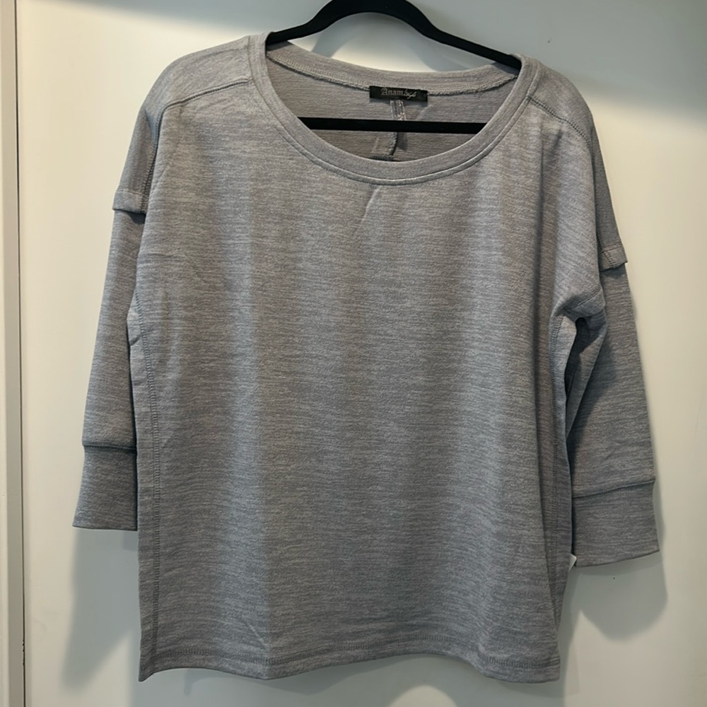 NWT Grey top